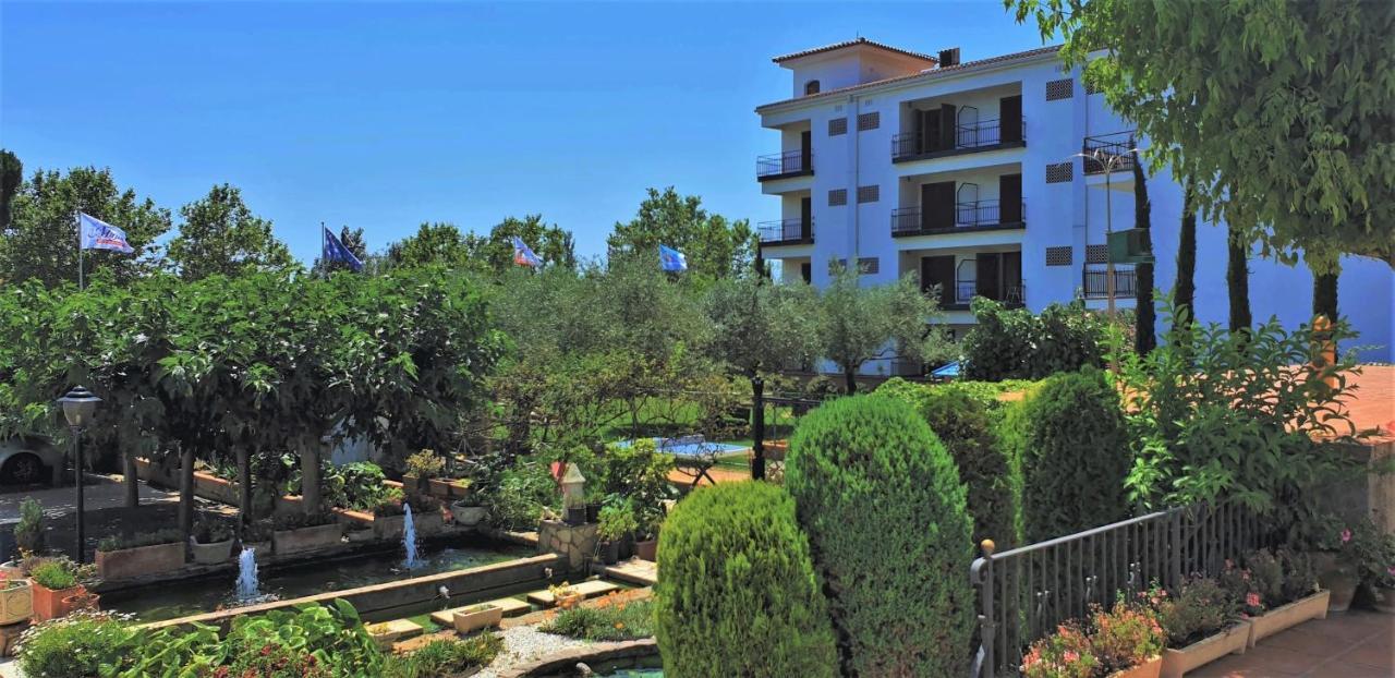 Hotel La Masia L'Estartit Exterior foto