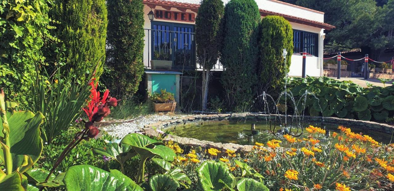 Hotel La Masia L'Estartit Exterior foto